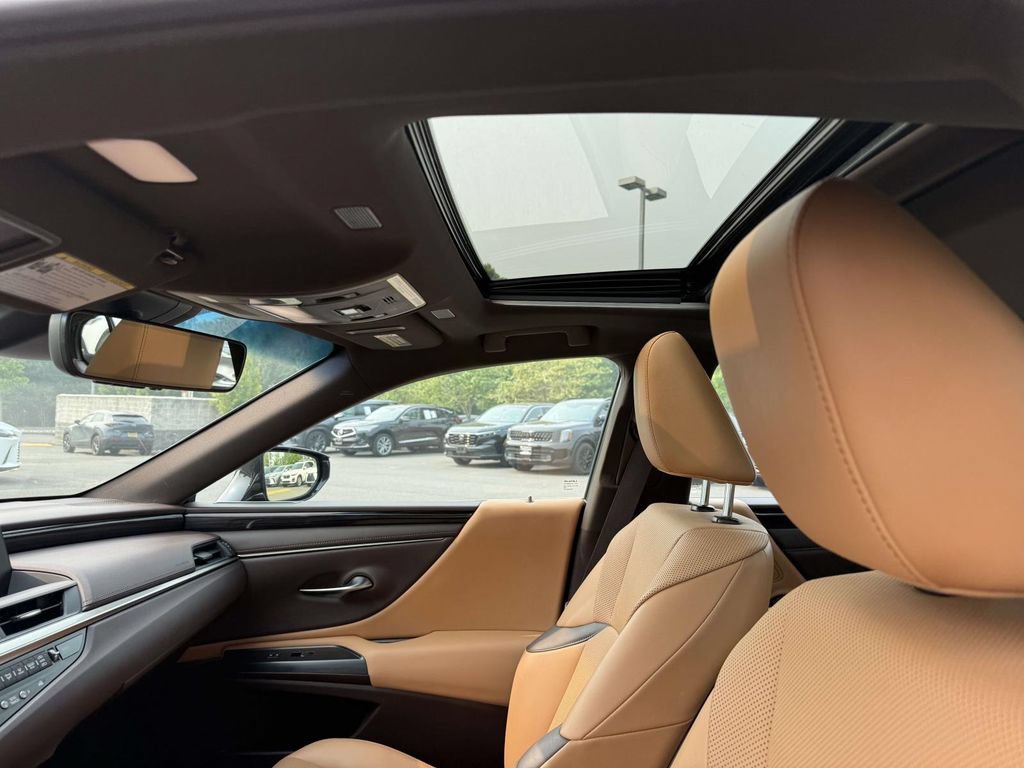 Used 2021 Lexus ES 350 w/ Premium Package FWD image 20