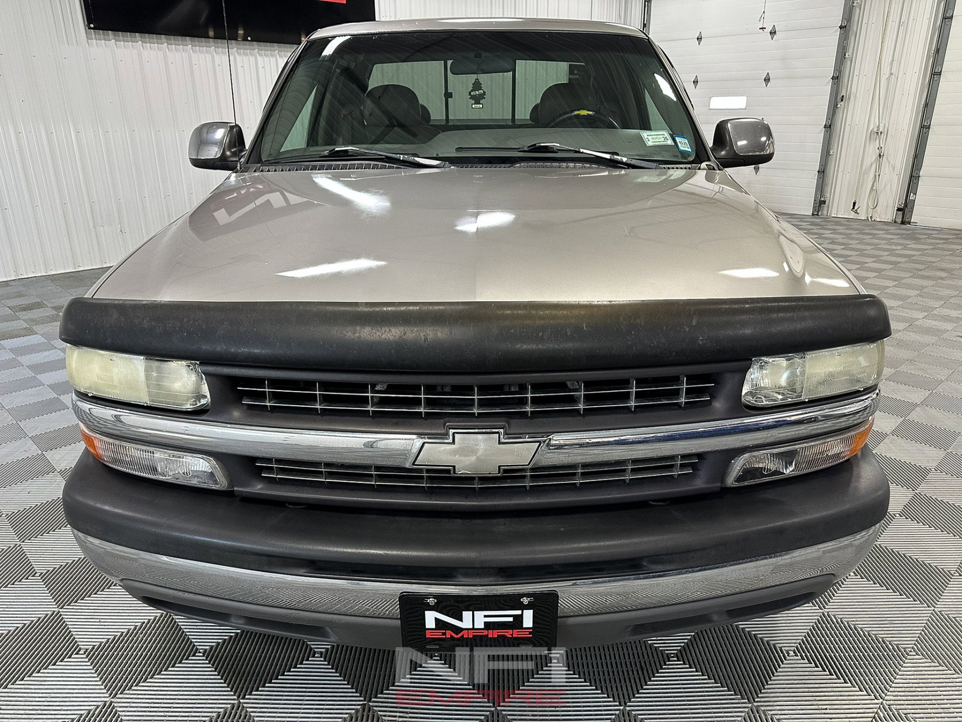 Used 2000 Chevrolet Silverado 1500 LS image 4
