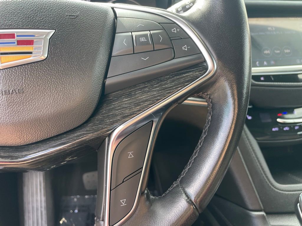 Used 2022 Cadillac XT5 Premium Luxury w/ Technology Package AWD/4WD image 30