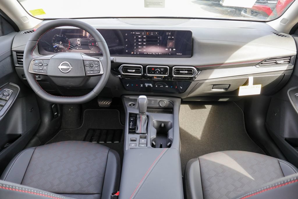 New 2026 Nissan Sentra SR w/ SR Premium Package FWD image 6