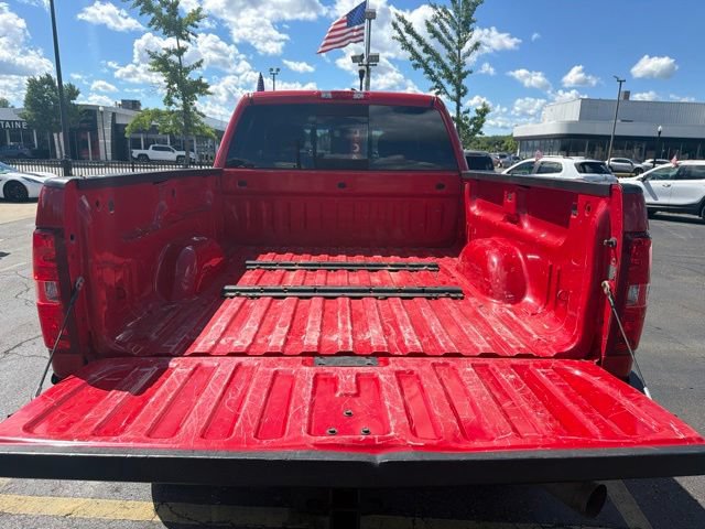 Used 2014 Chevrolet Silverado 2500 LT w/ Interior Plus Package AWD/4WD image 12