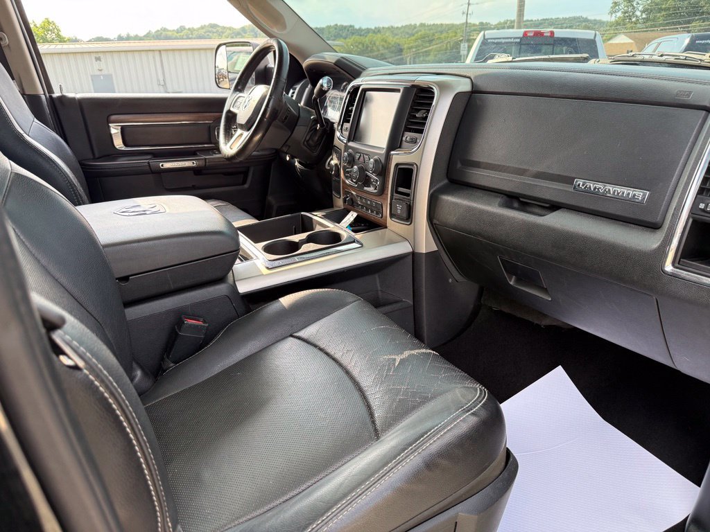 Used 2015 RAM 2500 Laramie AWD/4WD image 44