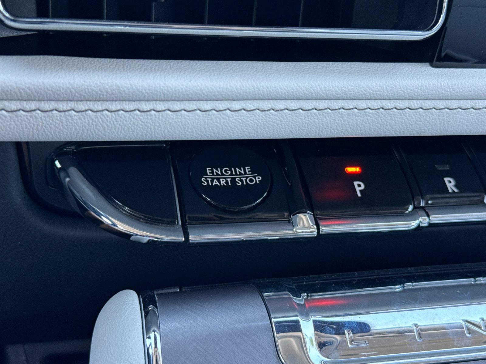 New 2026 Lincoln Aviator 2WD image 22