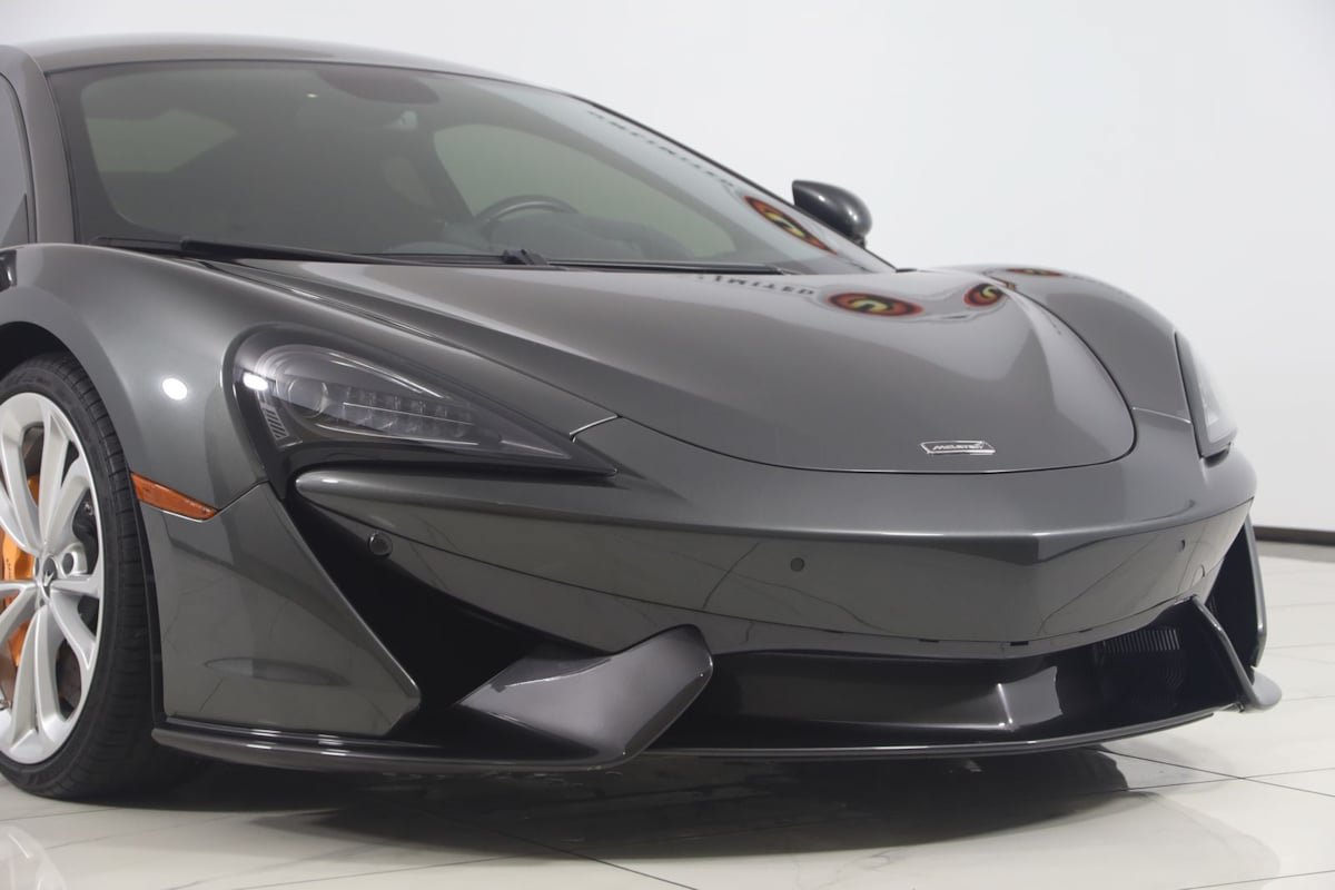 Used 2020 McLaren 570S Coupe RWD image 59