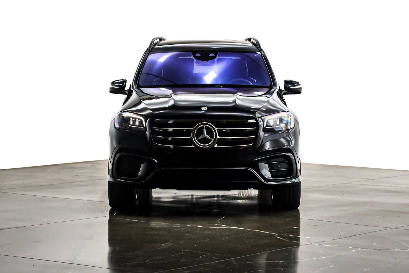 New 2026 Mercedes-Benz GLS 580 4MATIC image 2