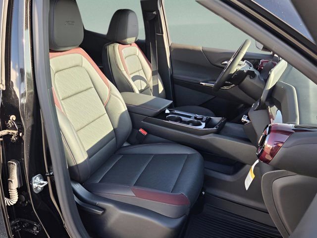 New 2026 Chevrolet Equinox RS w/ LPO, Floor Liner Package FWD image 28