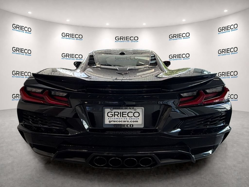 Used 2024 Chevrolet Corvette Z06 RWD image 6