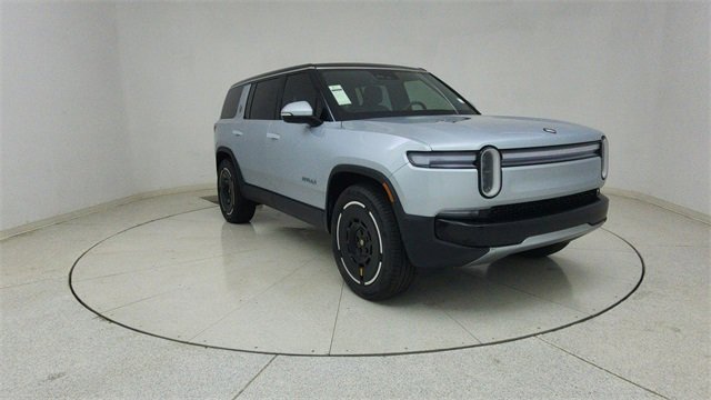 Used 2025 Rivian R1S Adventure image 66