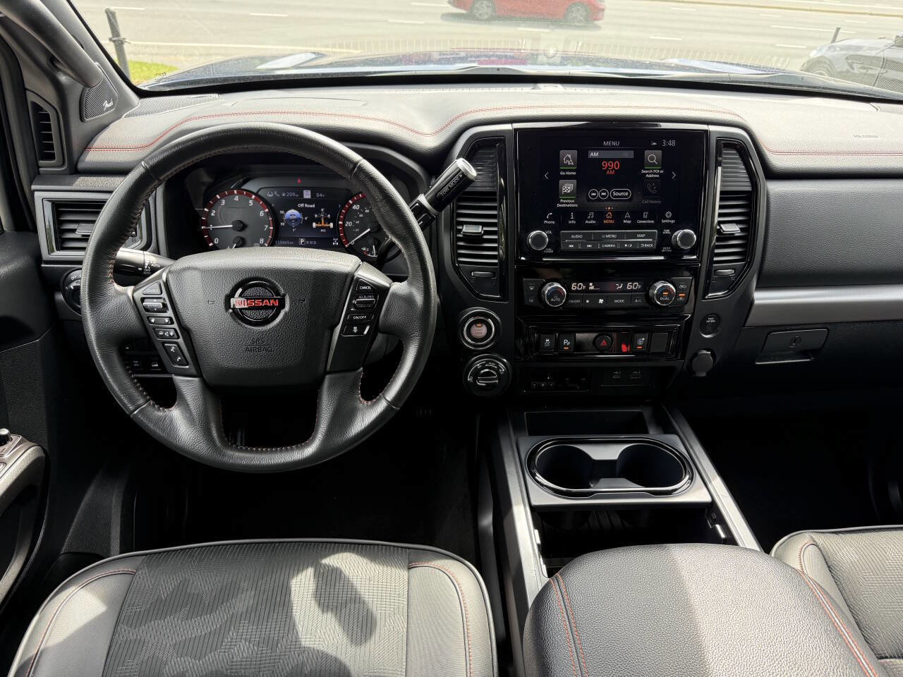 Used 2021 Nissan Titan PRO-4X w/ Pro-4x Utility Package AWD/4WD image 17