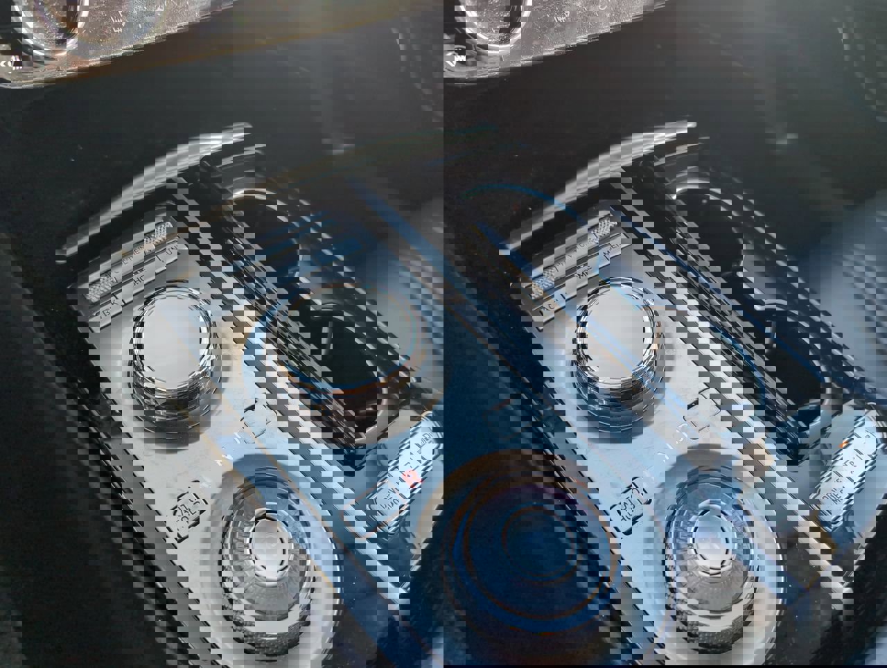 Used 2023 Genesis G80 2.5T image 23