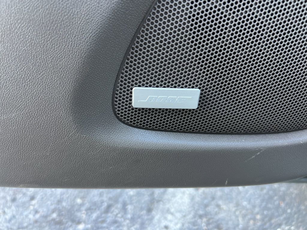 Used 2024 Chevrolet Malibu LT image 32