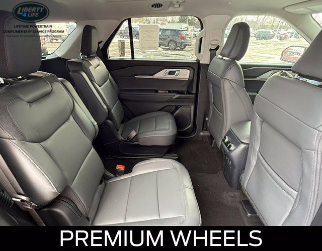 New 2026 Ford Explorer Active w/ Active Comfort Package AWD/4WD image 17