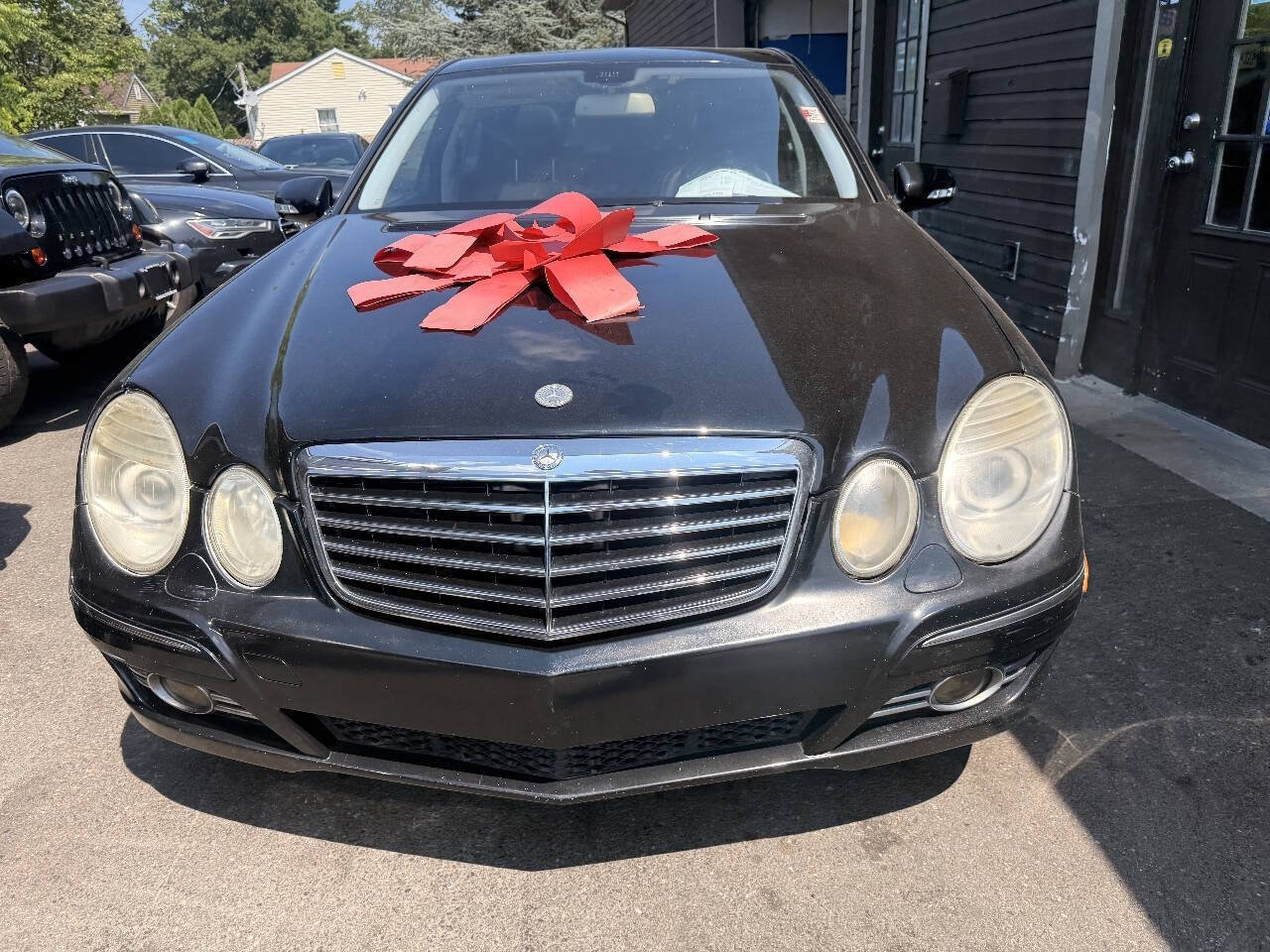 Used 2008 Mercedes-Benz E 350 Sedan image 3