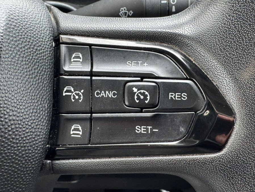 Used 2024 RAM ProMaster 2500 w/ Convenience Group FWD image 14