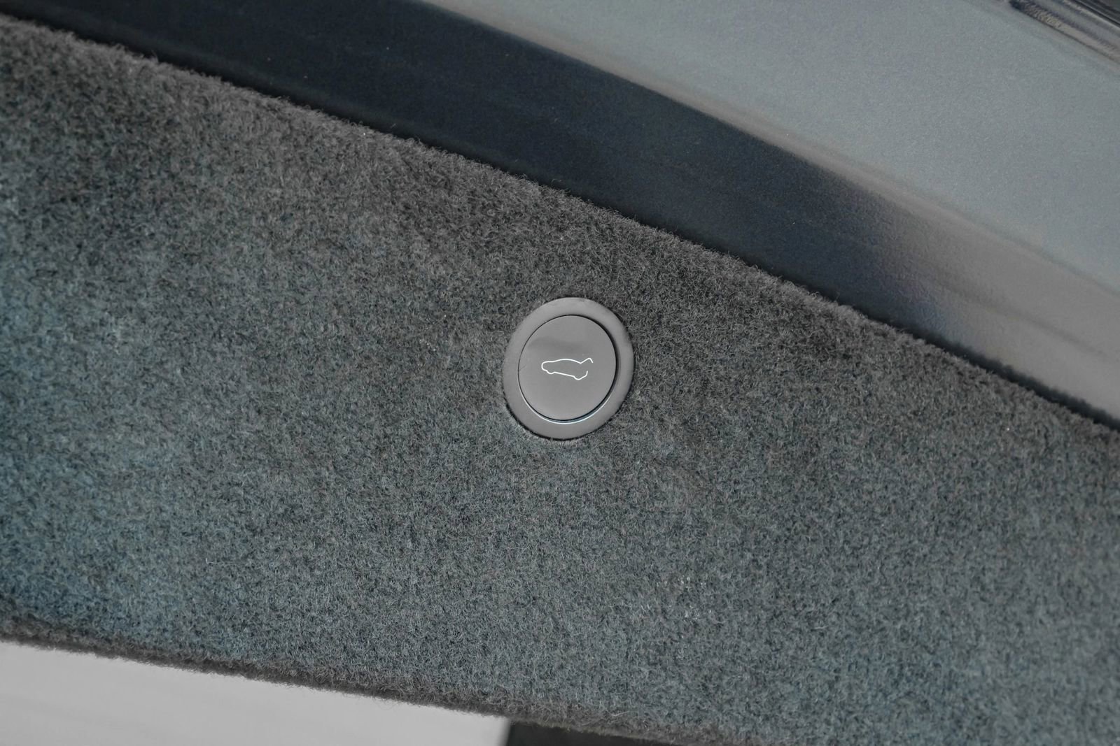 Used 2023 Tesla Model X Plaid image 90