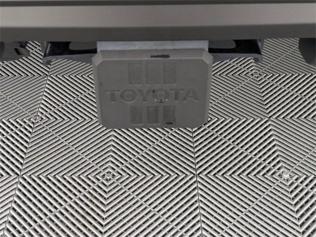 Used 2025 Toyota 4Runner SR5 image 28