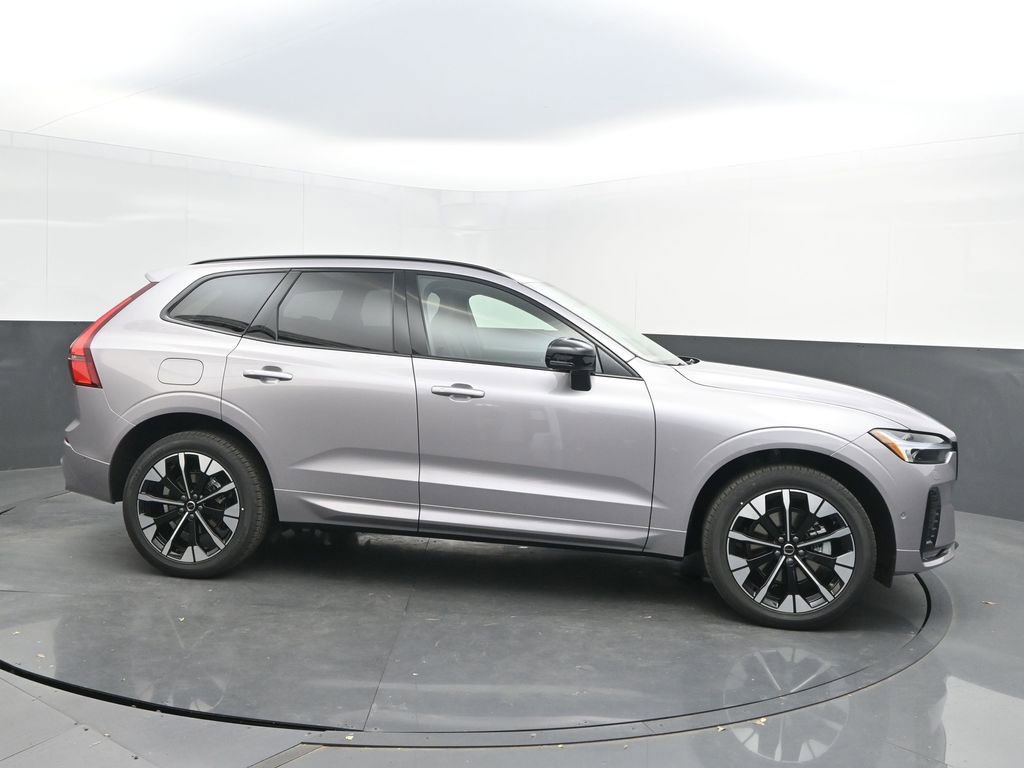 New 2026 Volvo XC60 B5 Plus w/ Protection Package Premier image 8