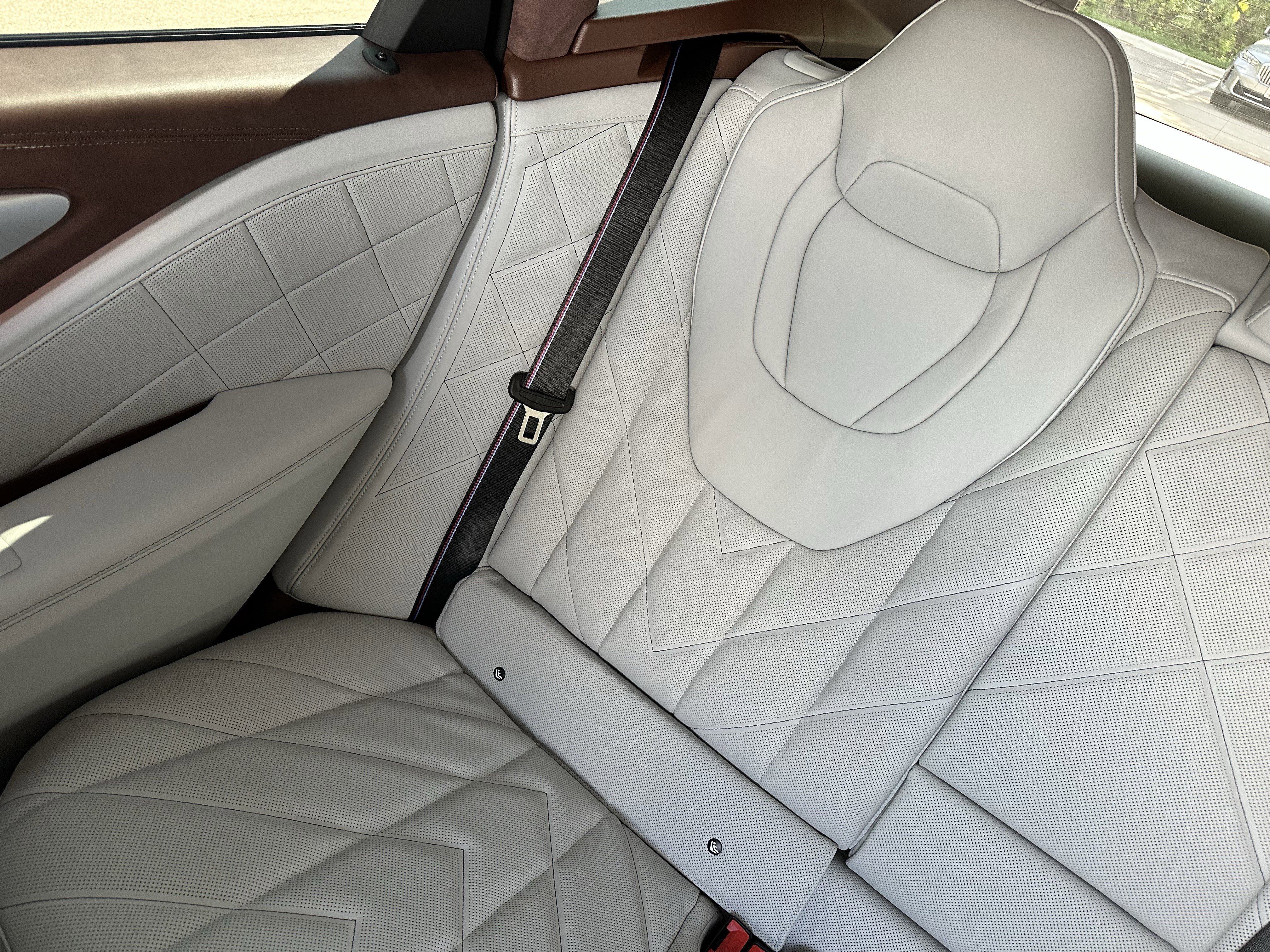 New 2026 BMW XM Label Red AWD/4WD image 17