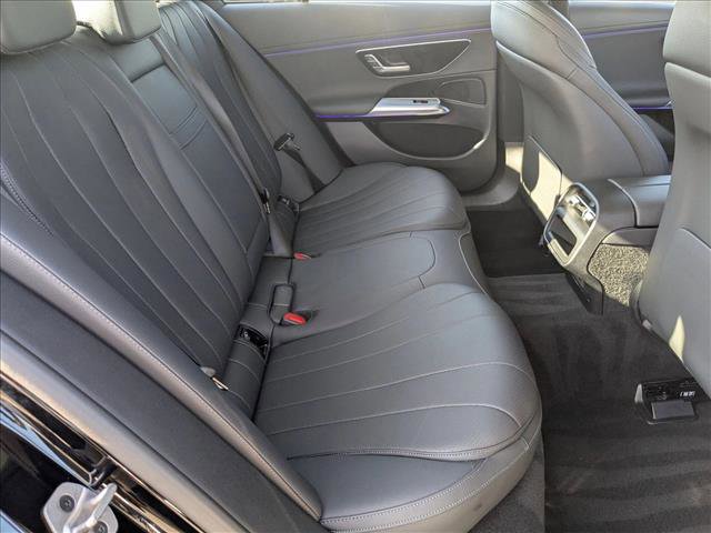 Used 2025 Mercedes-Benz E 350 4MATIC Sedan w/ Winter Package image 21