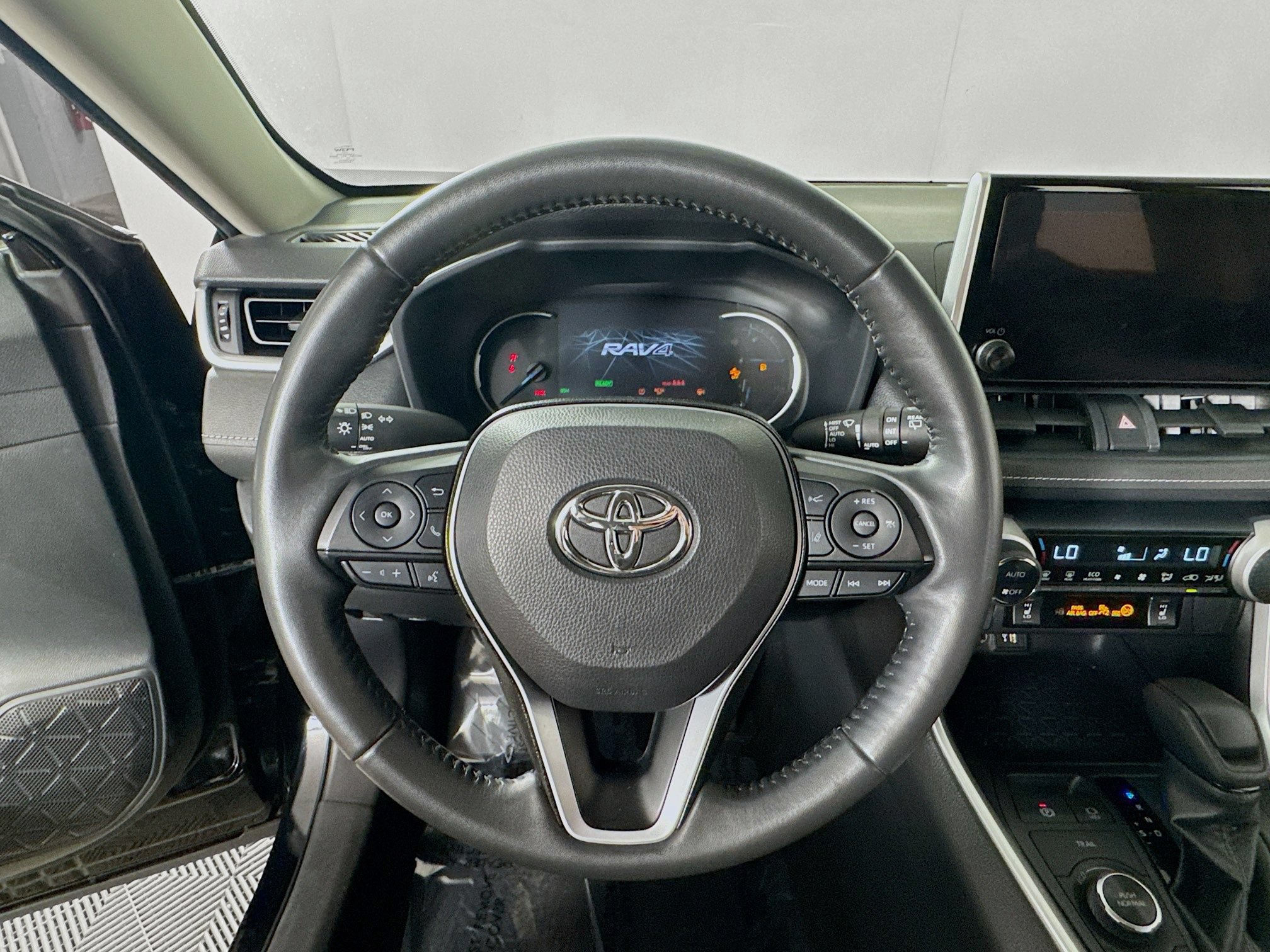 Certified 2023 Toyota RAV4 XLE w/ XLE Grade Weather Package AWD/4WD image 13