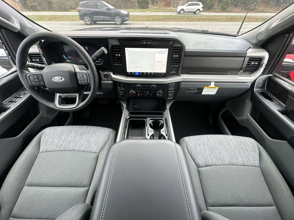 New 2026 Ford F250 XLT w/ XLT Premium Package AWD/4WD image 13