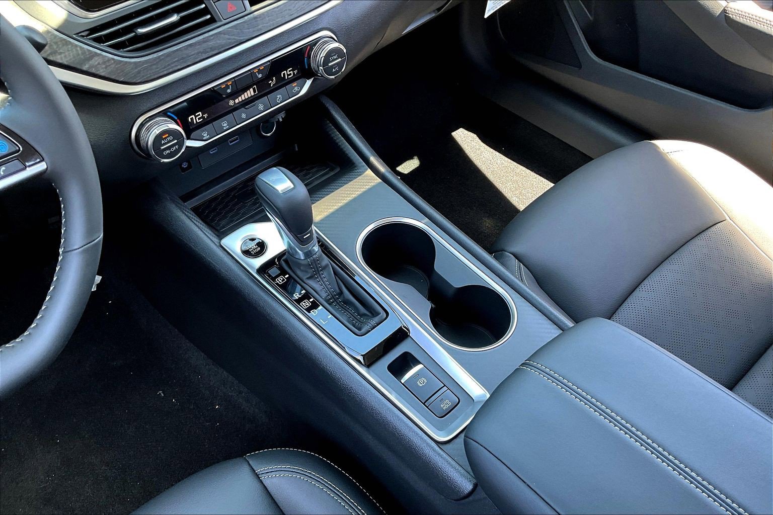 New 2026 Nissan Altima 2.5 SV w/ SV Premium Package FWD image 12