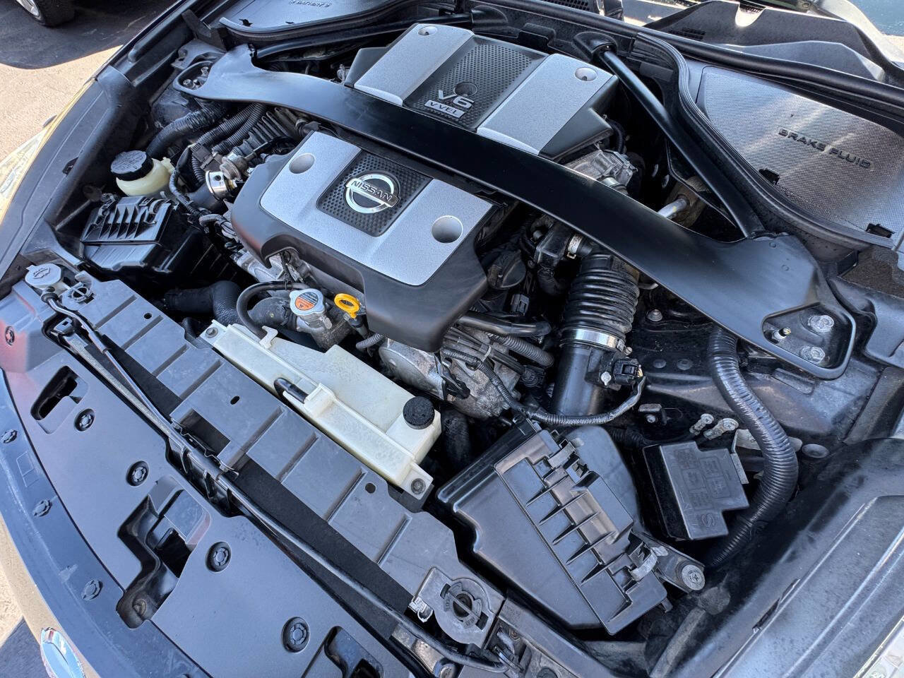 Used 2009 Nissan 370Z Touring image 26