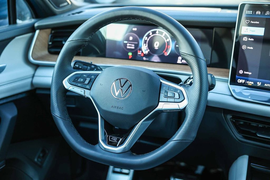 New 2026 Volkswagen Tiguan SEL R-Line image 23