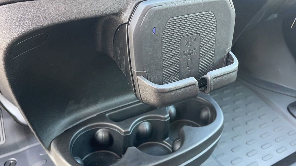 New 2024 RAM ProMaster 3500 w/ Delivery Van Package image 18