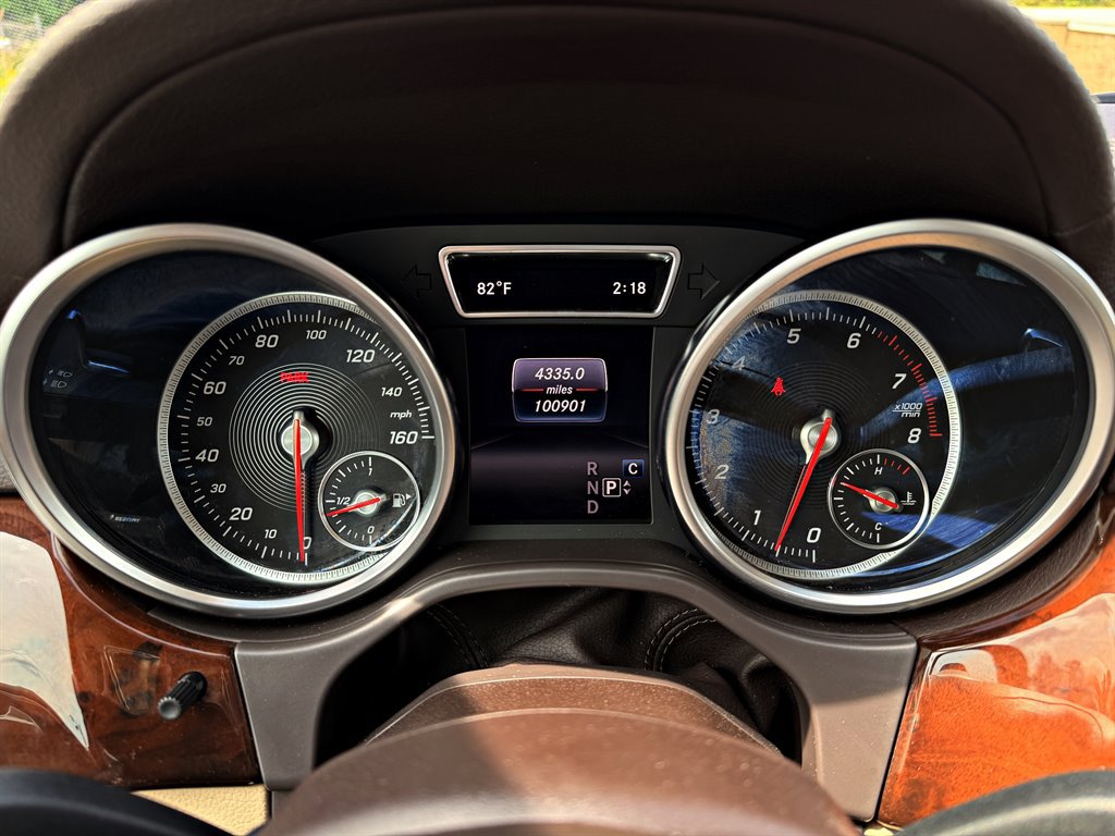 Used 2019 Mercedes-Benz GLS 550 4MATIC image 14
