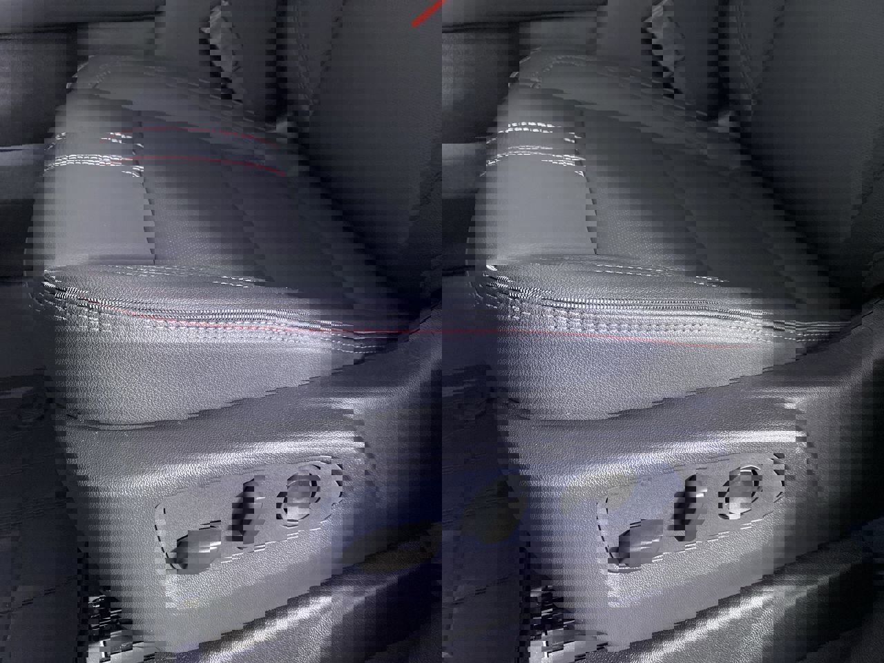 New 2026 Chevrolet Tahoe RST w/ Comfort Package AWD/4WD image 10