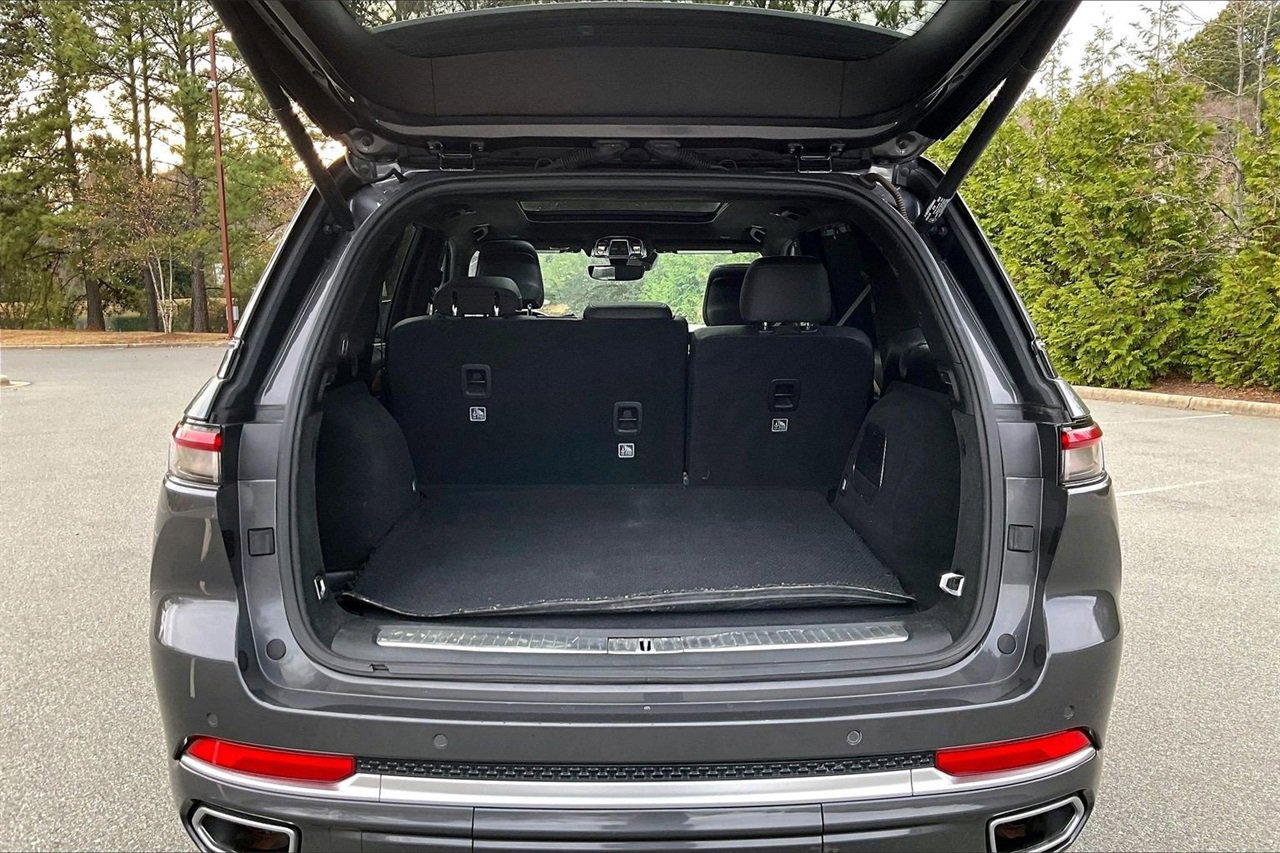 Certified 2022 Jeep Grand Cherokee Summit image 25