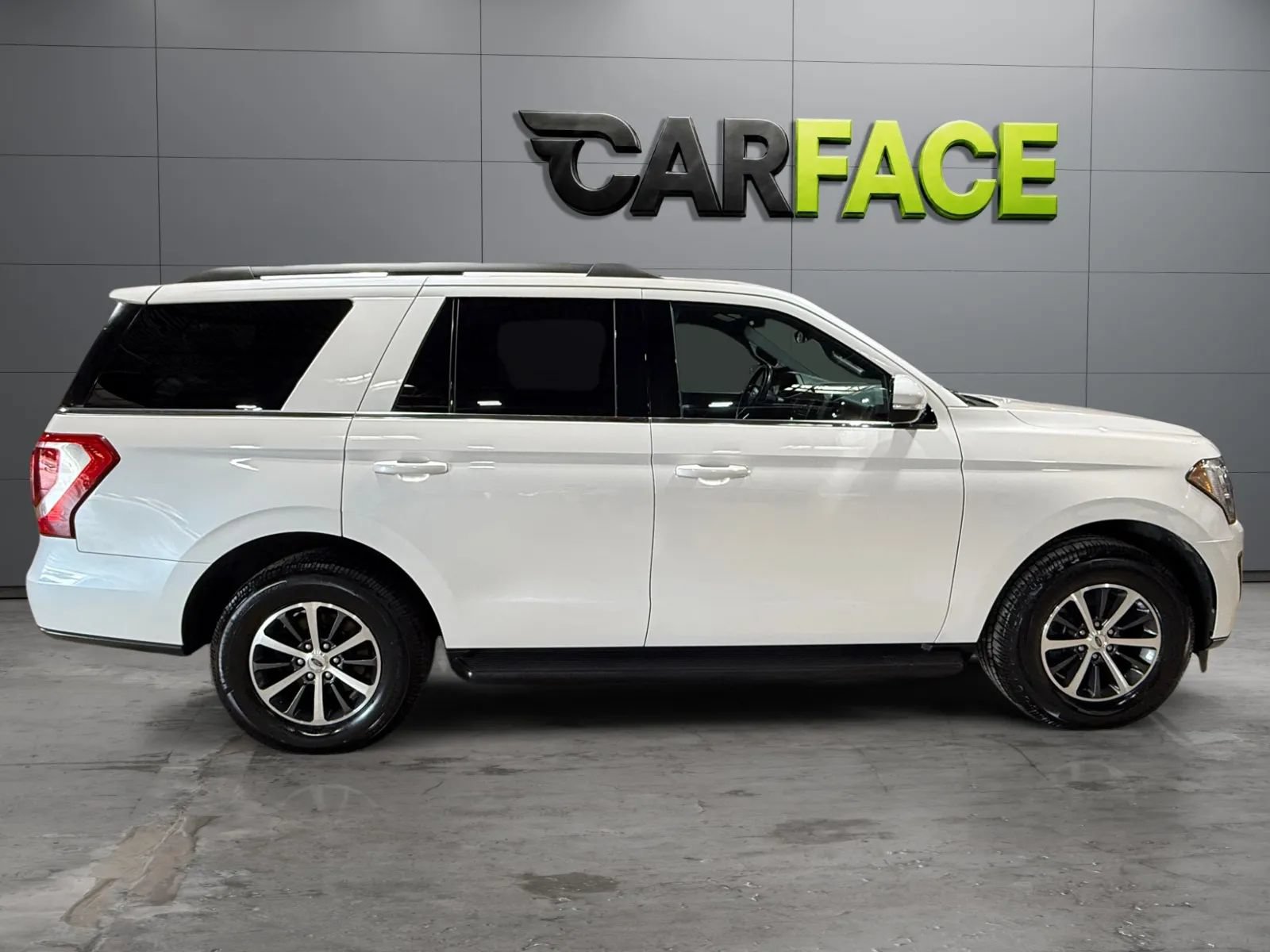 Used 2018 Ford Expedition XLT AWD/4WD image 14