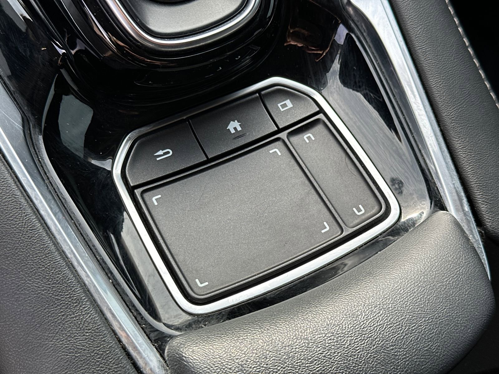 Used 2019 Acura RDX w/ Technology Package image 34