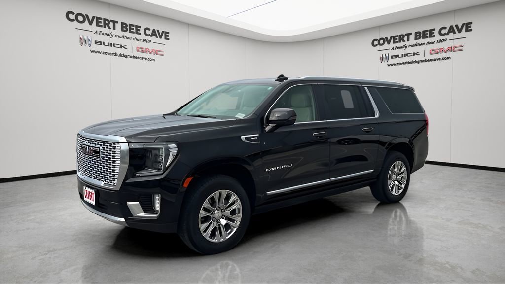 Certified 2024 GMC Yukon XL Denali image 3
