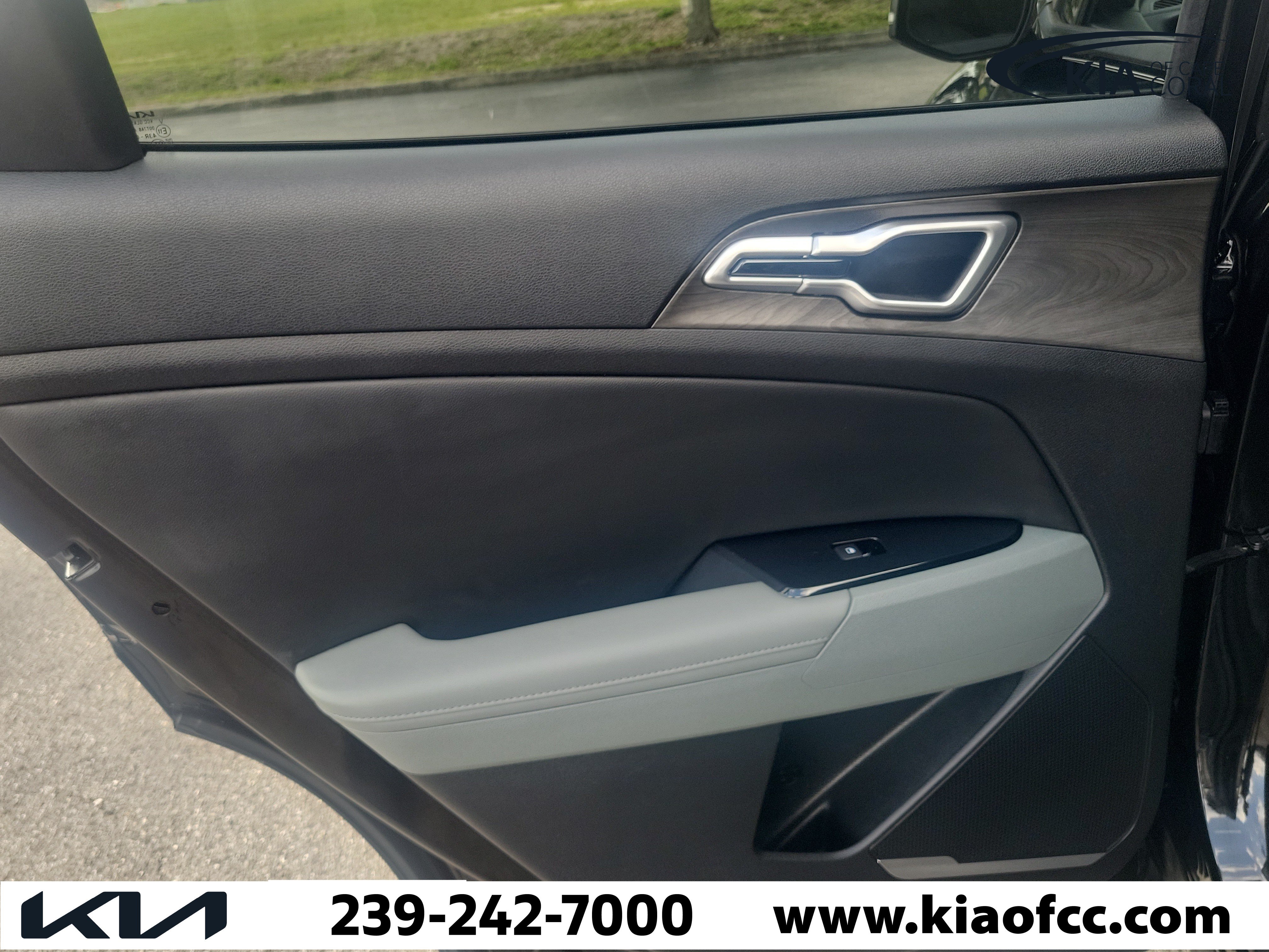 Certified 2023 Kia Sportage X-Line w/ X-Line Premium Package AWD/4WD image 13
