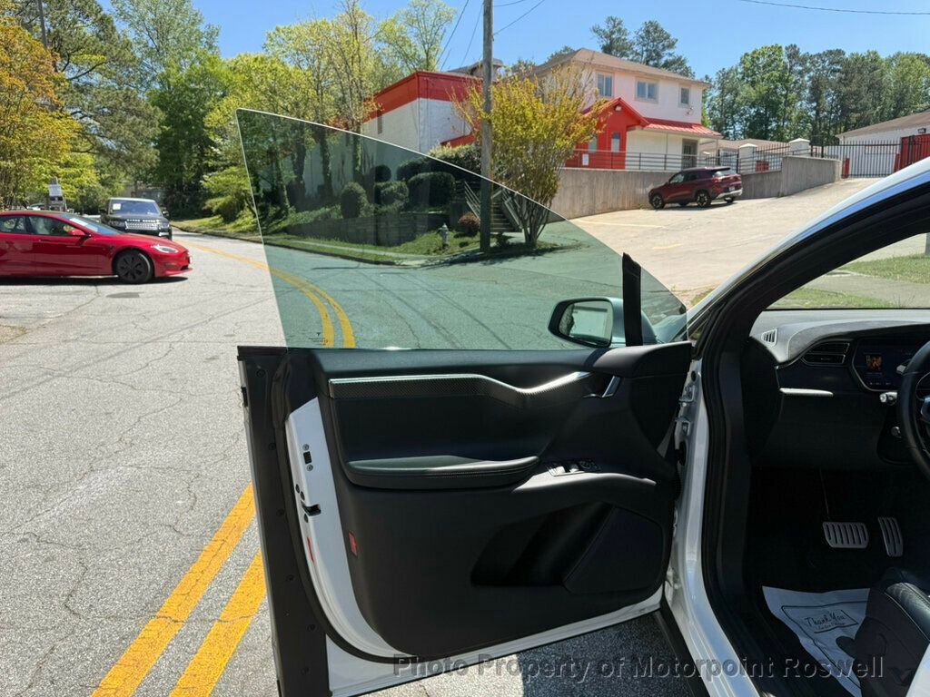 Used 2017 Tesla Model X P100D image 11