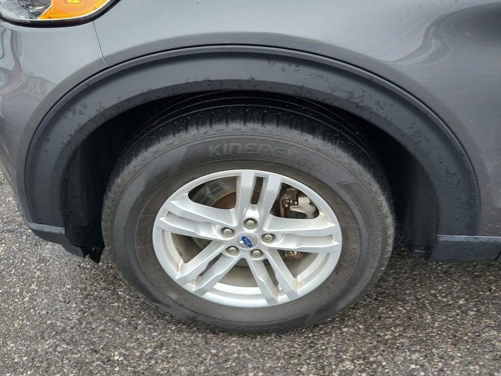 Used 2023 Ford Explorer XLT w/ Equipment Group 202A image 44