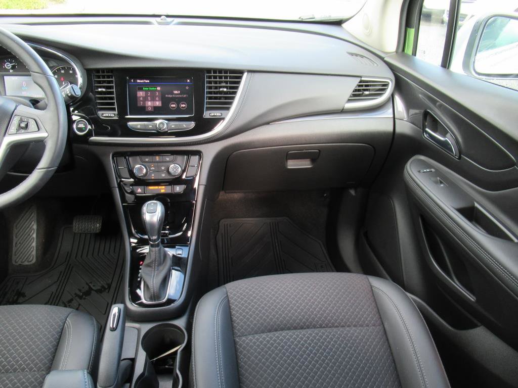 Used 2022 Buick Encore Preferred image 13