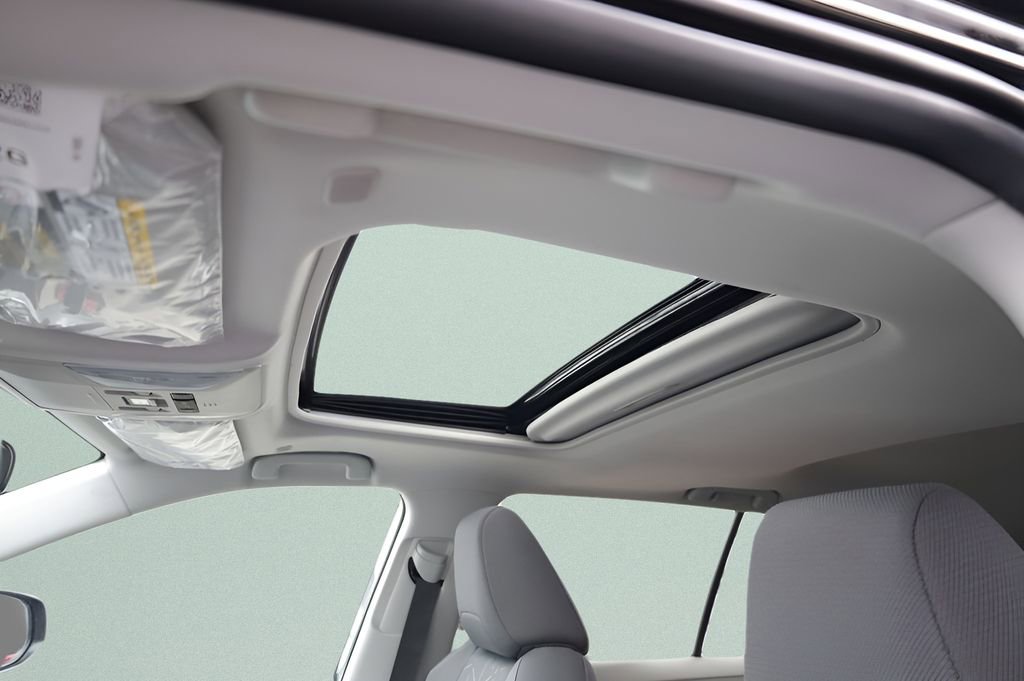 New 2025 Toyota RAV4 XLE w/ Convenience Package image 13