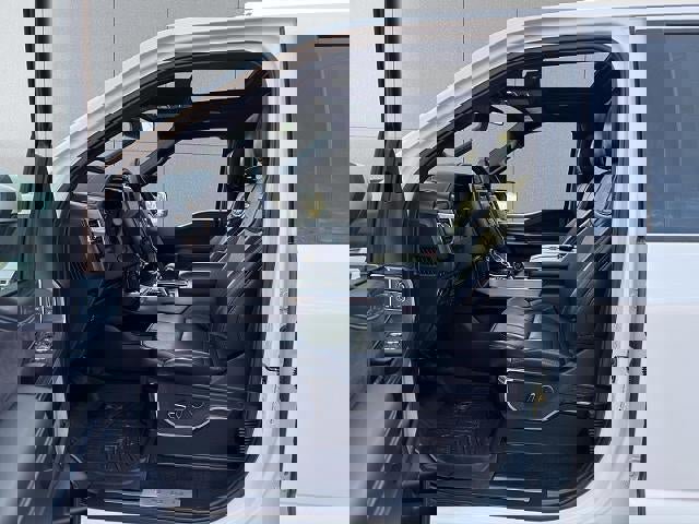 Used 2024 Ford F150 Platinum w/ Equipment Group 702A High image 24