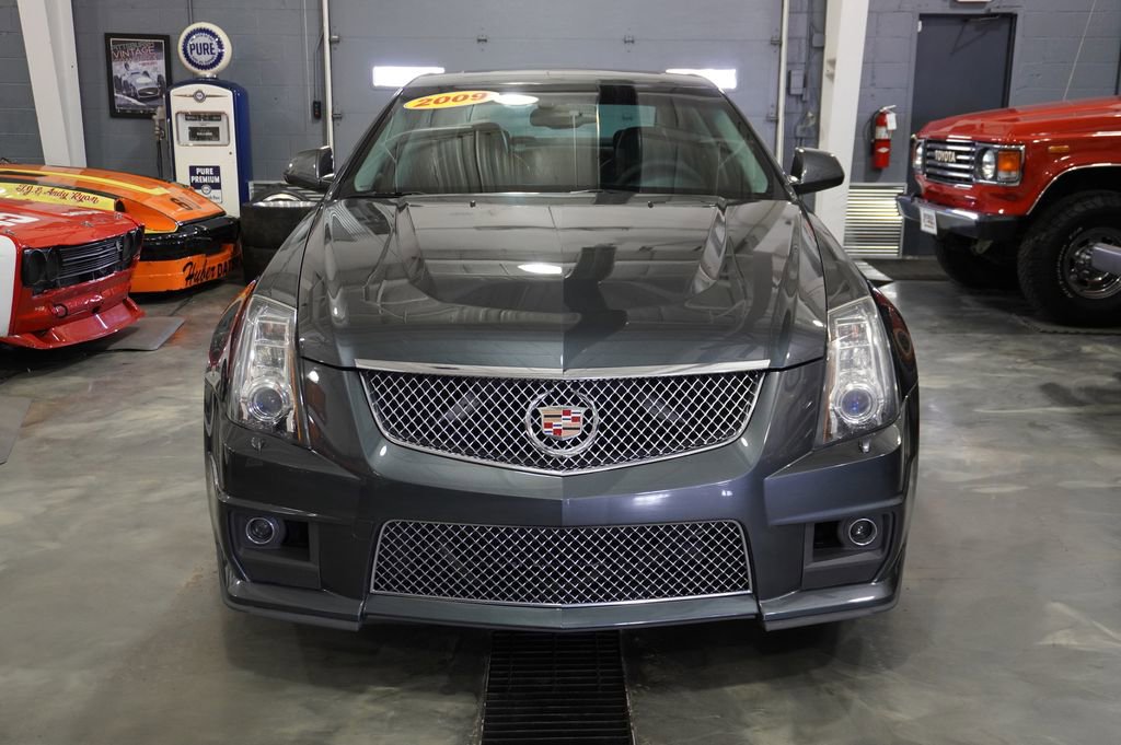 Used 2009 Cadillac CTS V image 2