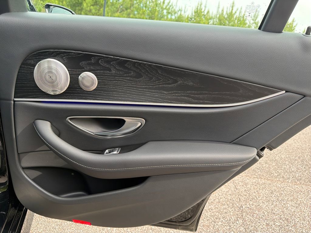 Used 2022 Mercedes-Benz E 350 Sedan image 34