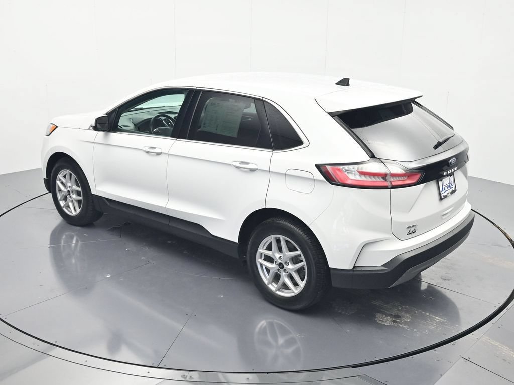 Used 2024 Ford Edge SEL AWD/4WD image 34