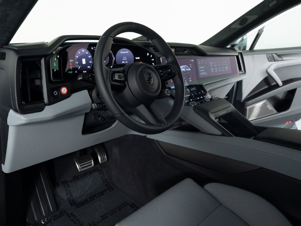 New 2026 Porsche Cayenne Turbo AWD/4WD image 16