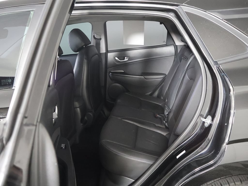 Used 2022 Hyundai Kona Limited w/ Cargo Package FWD image 31