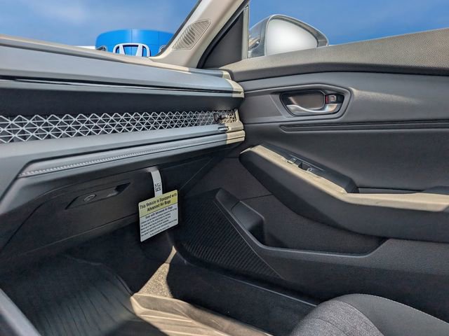 Used 2025 Honda Accord SE image 29