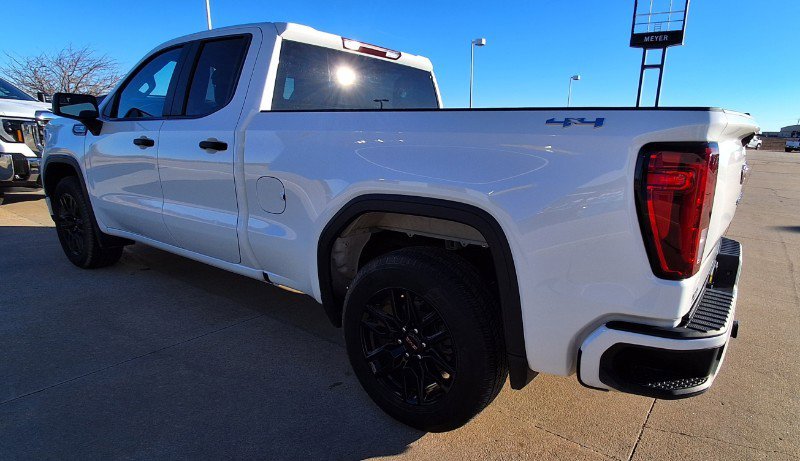 Used 2024 GMC Sierra 1500 Pro w/ Graphite Edition image 6