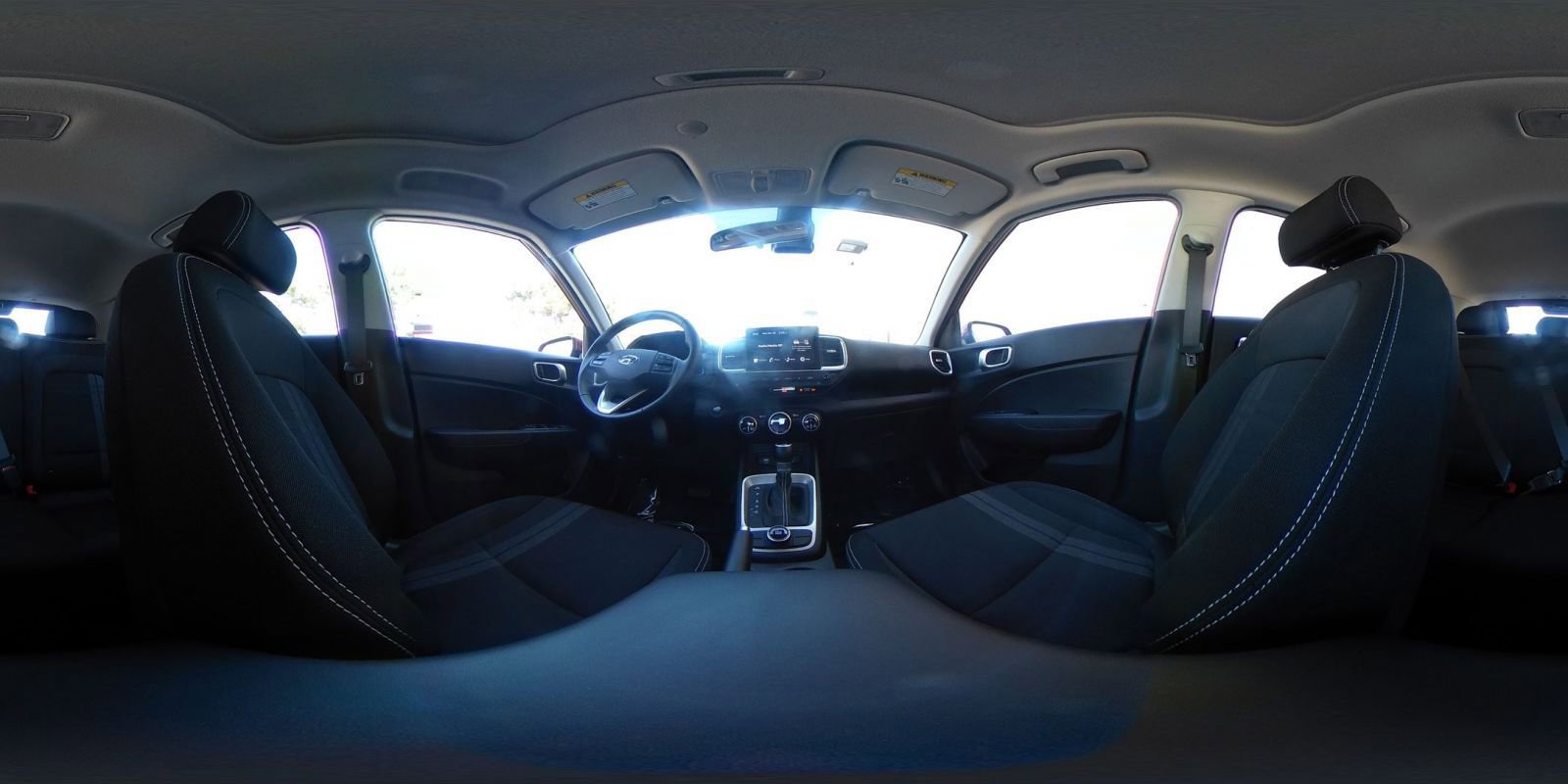 Used 2025 Hyundai Venue SEL image 43