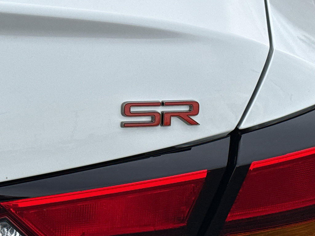 New 2025 Nissan Altima 2.5 SR image 8